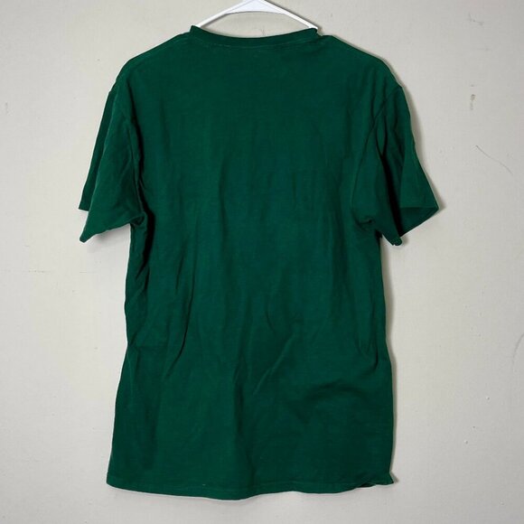 Christmas Shirt Men's Medium Green Polar Bear Chill Graphic Tee Holiday Party - Picture 2 of 8